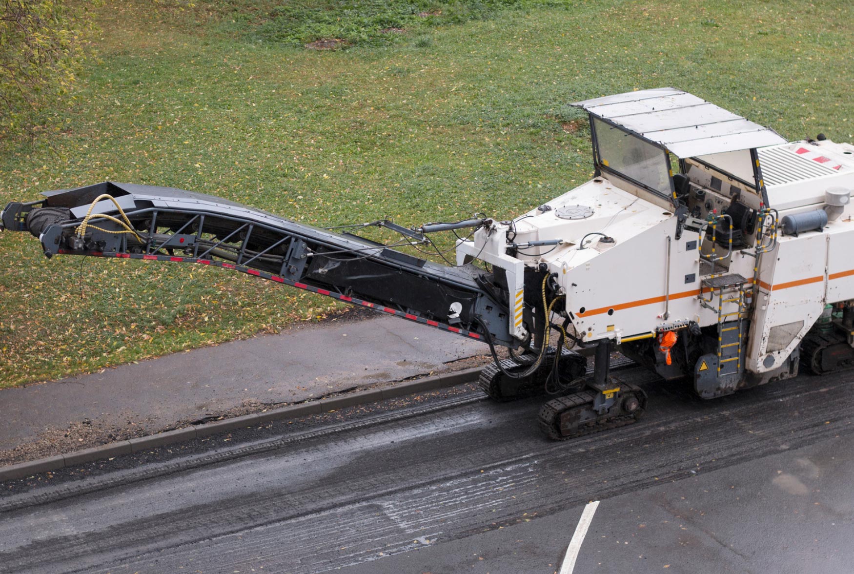 asphalt-milling-img S&S Paving LLC