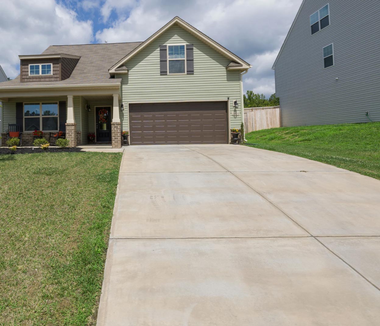 driveway-paving-img2 S&S Paving LLC