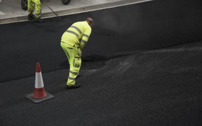 How Often Should You Sealcoat Your Driveway? What Maryland Homeowners Need to Know
