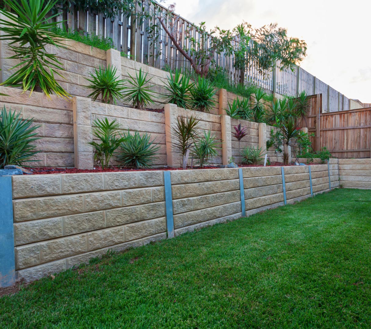 retaining-walls-img-2 S&S Paving LLC